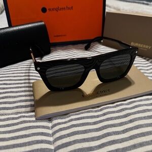 100% Original Burberry Black Rectangular Men’s Sunglasses B4318 3001/87